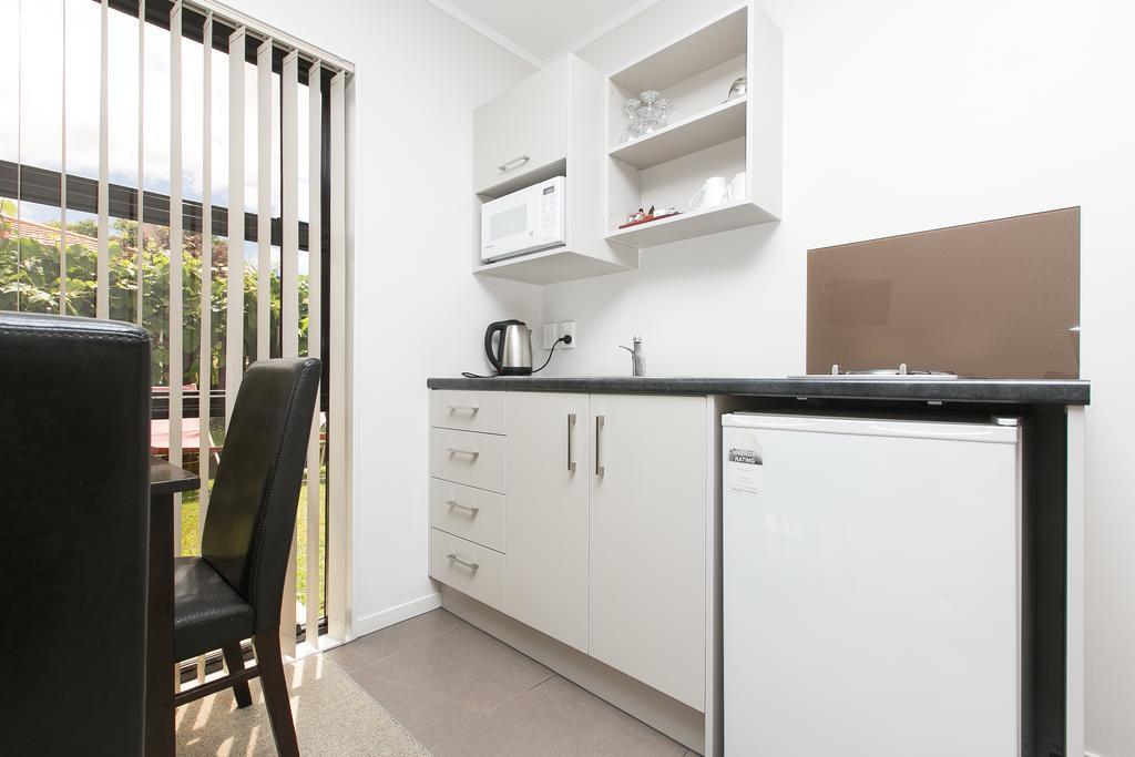 Parkview Motor Inn Pukekohe エクステリア 写真